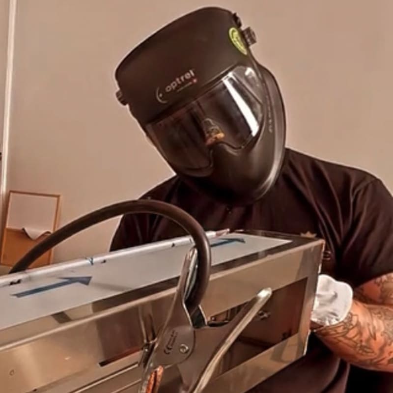 Saldatura-finitura-componenti-modena-mirandola